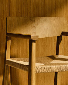 Стул Idun из массива дуба с натуральной отделкой и сиденьем из веревки