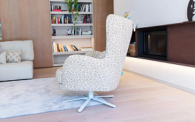 Кресло Kylian поворотное