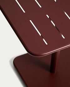 Уличный стол Brai из оцинкованной стали бордового цвета, 70 x 70 см