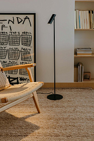 LEO Черный торшер LED 3.5W 2700K