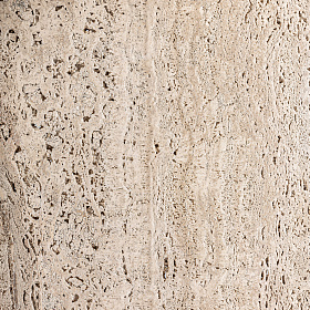 Приставной столик Theuville из травертина 50x50