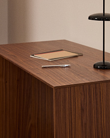 Письменный стол Litto из орехового шпона 140 x 60 см
