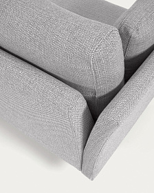 Gilma 2-местный диван светло-серого цвета с ножками в натуральной отделке 170 см.