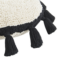 Подушка бежевая с черными кисточками 48d