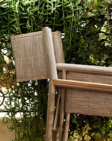 Складной уличный стул Tisno из алюминия цвета экрю и текстиля цвета экрю