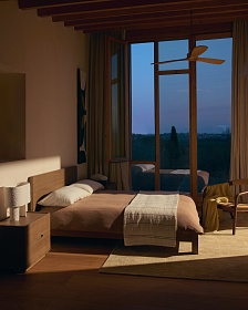 Кровать Arelida из дуба со светло-коричневой отделкой, для матраса 180 x 200 см