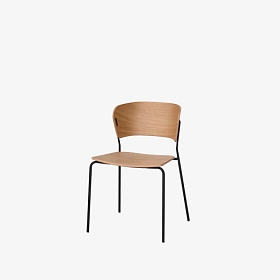 Стул на ножках Arc с деревянным сиденьем