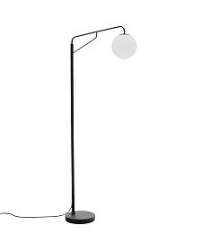 Торшер Eilo из черной стали с плафоном из матового стекла