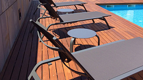 Столик Stack уличный