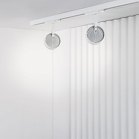 Трековый светильник TARGET 13W белый 15° 2700K CRI97 CASAMBI