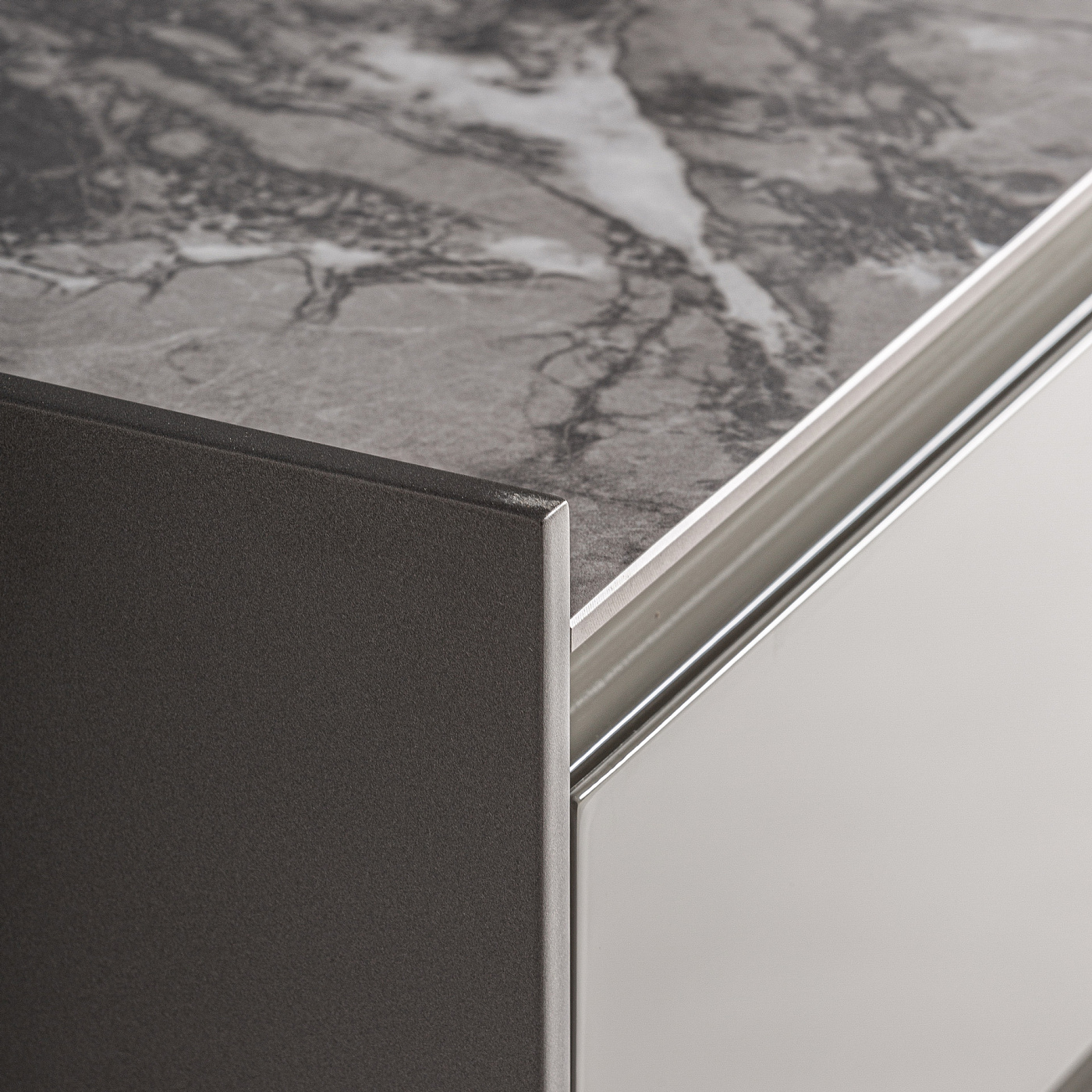 Прикроватная тумбочка Rotwell