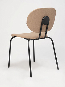 Стул Hari   с обивкой