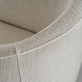 Кресло Bilais кремового цвета