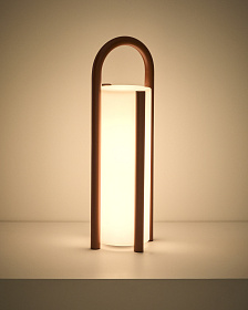 Большая портативная настольная лампа Leros из полиэтилена и стали терракотового цвета