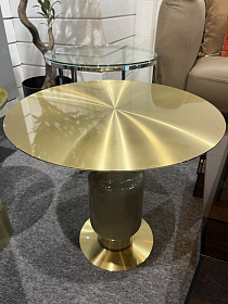 Столик Noa с круглой столешницей, латунный металл, темно-зеленый