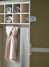 Шкаф для аксессуаров Traveler R0692/L84