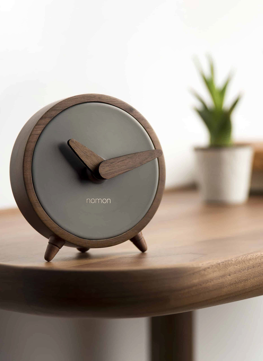 Часы настольные Atomo T
