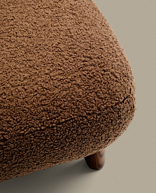 Пуф Cabana Taupe Boucle с ножками в отделке орех 65x55,4 