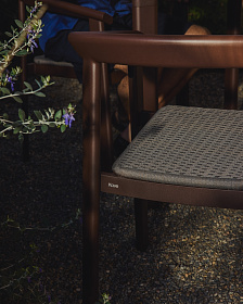 Уличный стул Erice из алюминия и шнура коричневого цвета