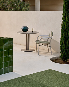 Уличный стол Sedalis из стали со столешницей из серо-коричневого алюминия Ø80 см