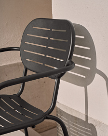 Стул для улицы Brai с подлокотниками из оцинкованной стали тёмно-серого цвета