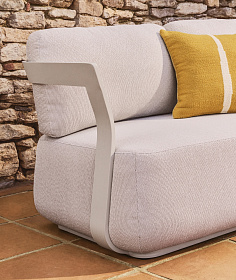 Уличный 3-х местный диван Tamaris из алюминия цвета экрю, 217 см