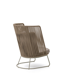 Уличное кресло Saconca с высокой спинкой из бежевой веревки и стали