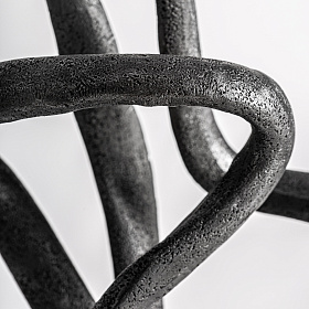 Декоративная фигура YEHOR