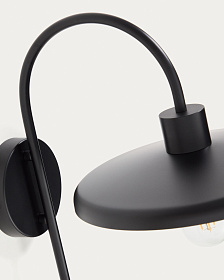 Настенный светильник Nuvira из черного металла