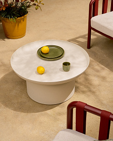 Уличный столик Arcola из алюминия цвета экрю, диаметр 70 см