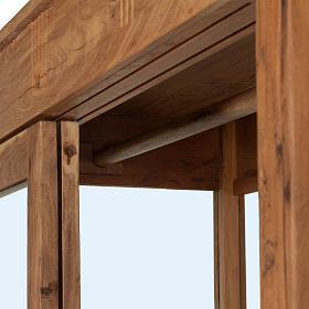 Витрина Liza из дерева и стекла