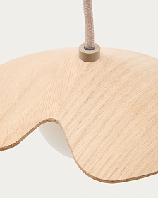 Подвесной светильник из дуба Wilara с 3 белыми шарами из дымчатого стекла