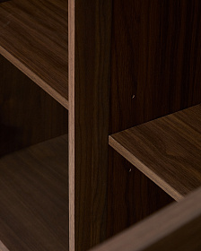 Комод Onix с отделкой из орехового шпона темного цвета, 150 x 80 см
