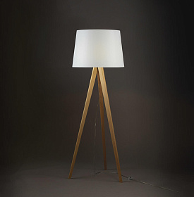 Торшер на 3-х ножках June