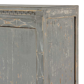 Деревянный шкаф Nasach в стиле ваби-саби