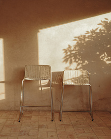 Уличный барный стул Tavari из бежевой веревки и стали