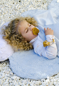 Ковер облако с подушкой (голубое) 110*170