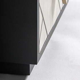 Тумбочка CHARMES