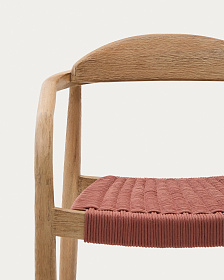 Стул Glynis из массива эвкалипта с розовой веревкой