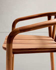 Полубарный стул для улицы Turqueta из дерева, высота 65 см