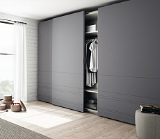 Шкаф Stripes с 3-мя раздвижными дверями 272 x 240 серый