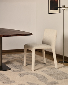 Штабелируемый стул Loria из бежевого шенилла