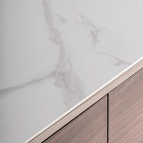 Современный комод Soaza