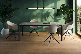 Поворотное кресло Incasso на колесиках