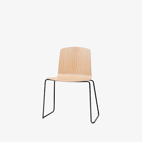 Стул офисный Ann деревянный с салазками