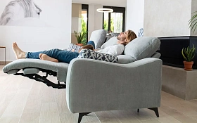 Диван с реклайнером Axel S1+3MR+S2