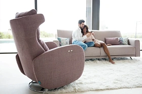 Кресло-реклайнер Kim с электроприводом