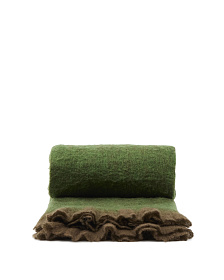 Плед Odelna из шерсти и акрила с оборками зеленого цвета, 130 x 170 см