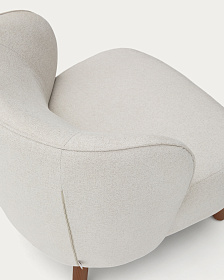 Кресло Ulit из бежевой синели с ножками из ясеня с отделкой под орех