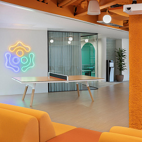 Стол для настольного тенниса You and Me Standard с деревянными ножками